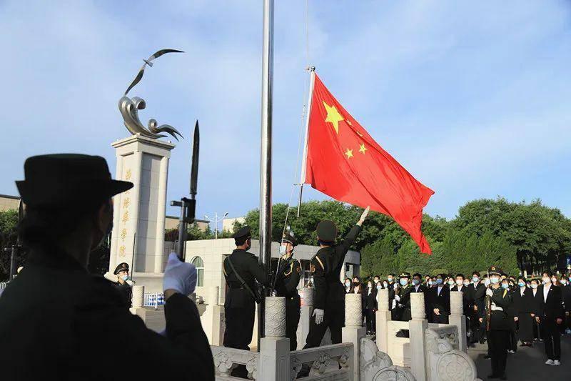 福建福州:动车组列车“体检”迎春运