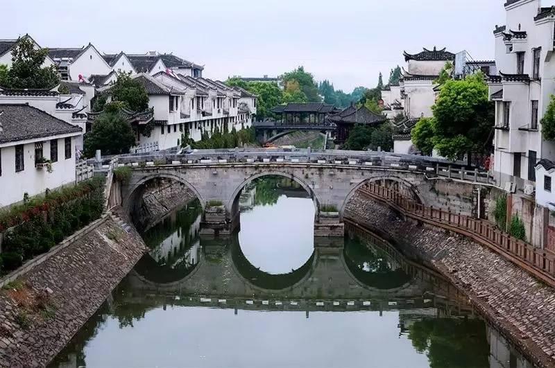 重庆市文化和旅游研究会三届五次常务理事会​成功举办
